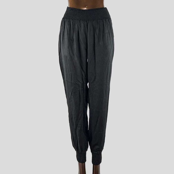 Mikoh - Small - Picture 1 of 3